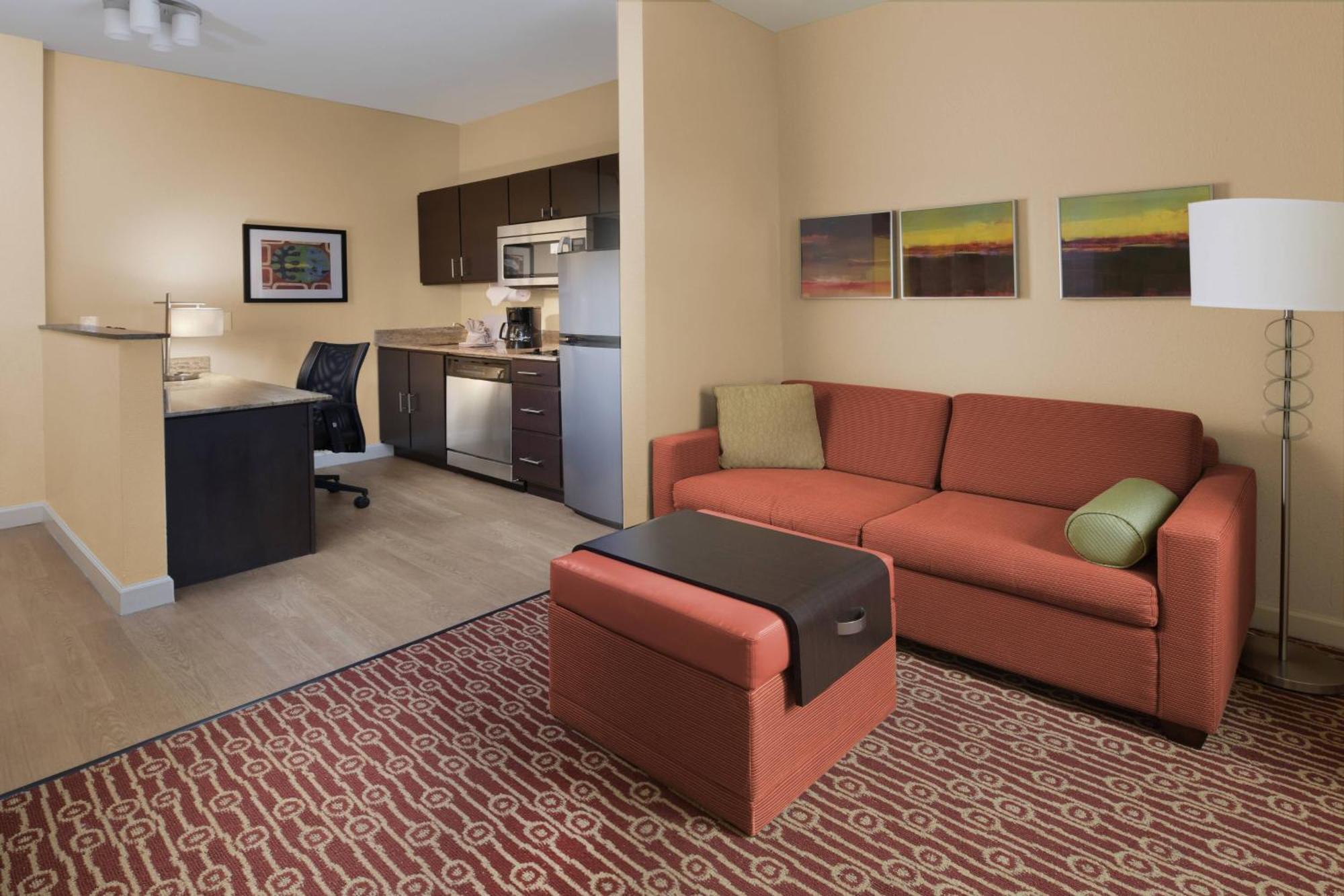 Towneplace Suites By Marriott Lake Jackson Clute Exterior foto